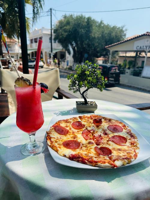 paradise hotel and bar tsilivi Zakynthos